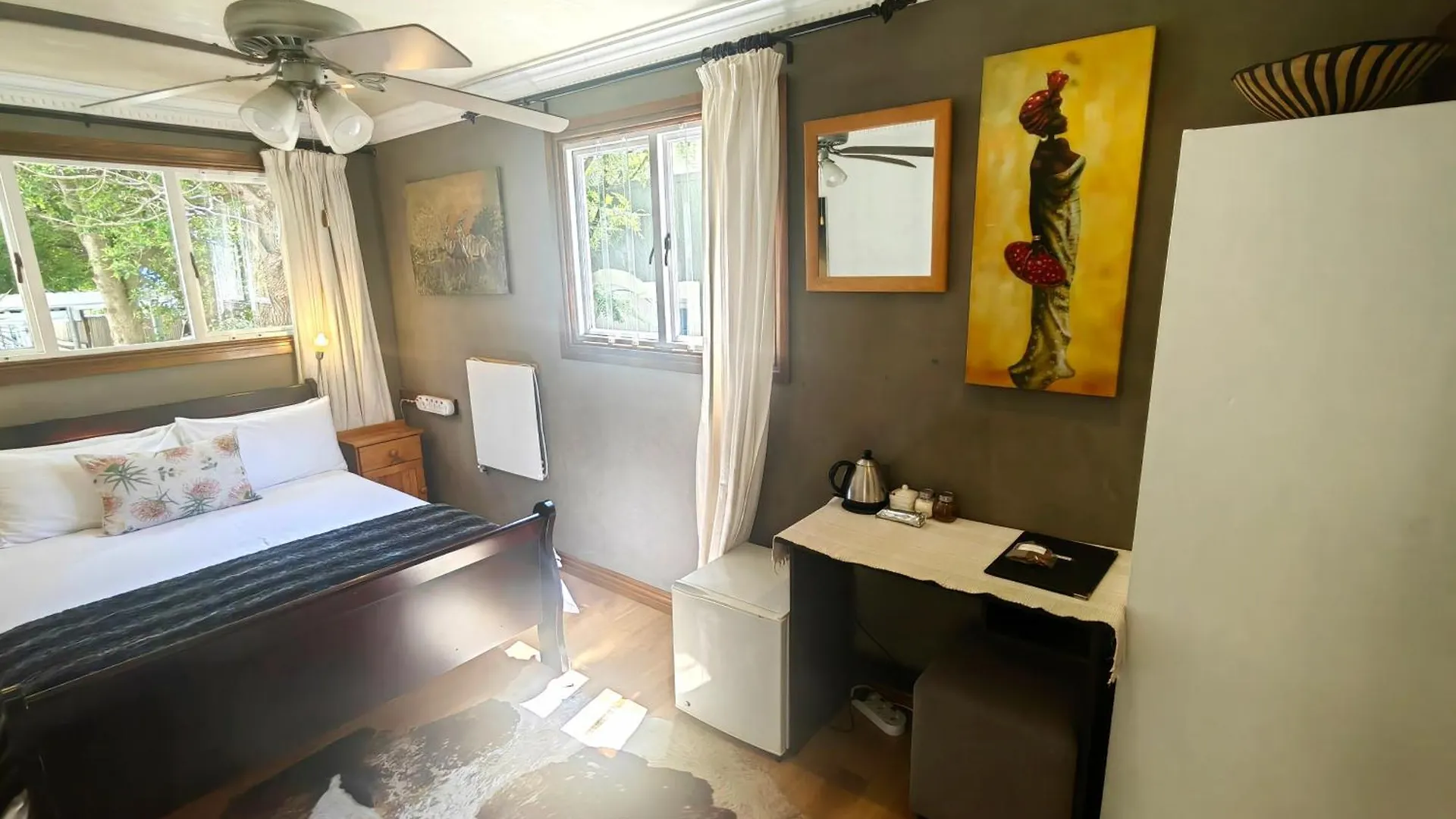 Swiss Cottage Guest House Le Cap